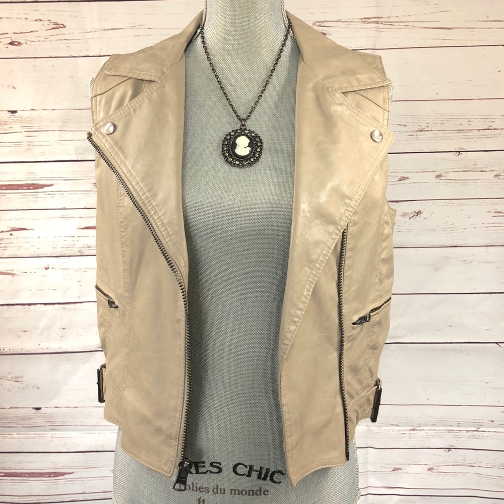 American Rag Vest